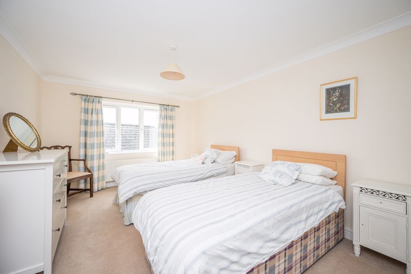 Bedroom- click for photo gallery